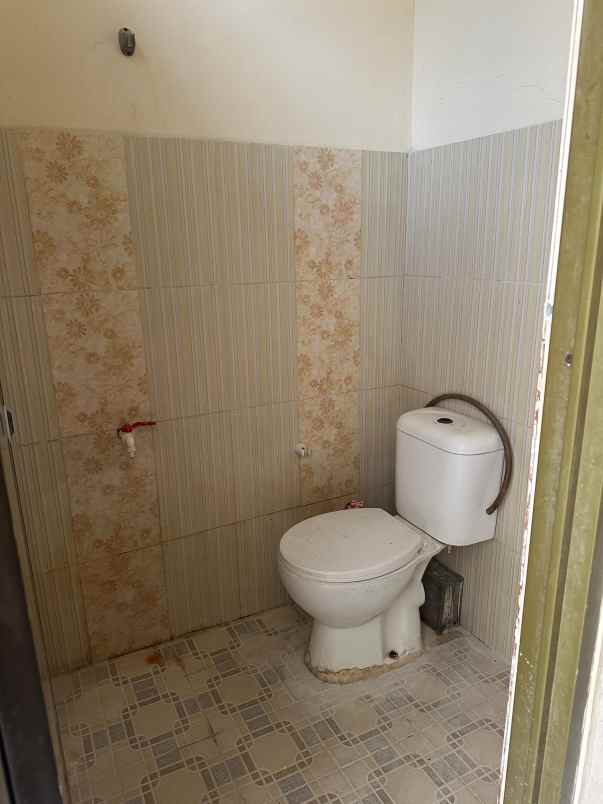 dijual rumah siap huni