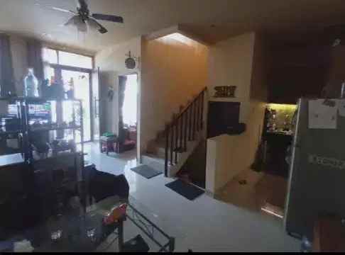 dijual rumah siap huni dalam komplek perumahan ciputat