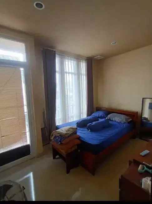 dijual rumah siap huni dalam komplek perumahan ciputat