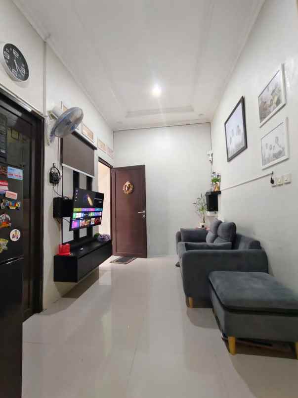 dijual rumah siap huni murah di karangtengah