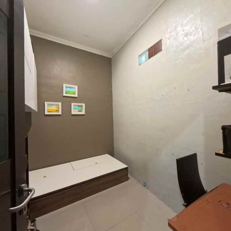 dijual rumah siap huni murah di karangtengah