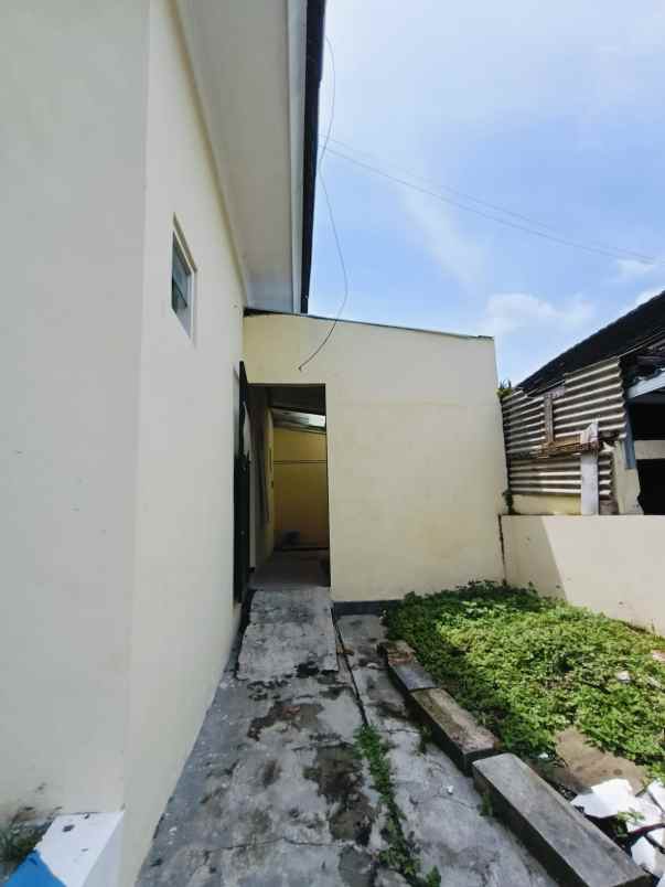 dijual rumah siap huni posisi hook lokasi saxophone