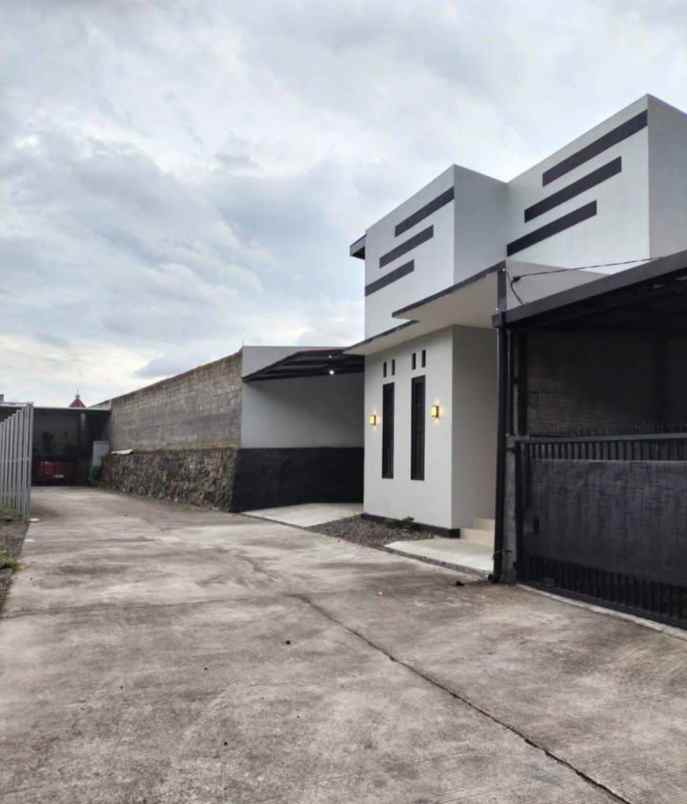 dijual rumah sleman