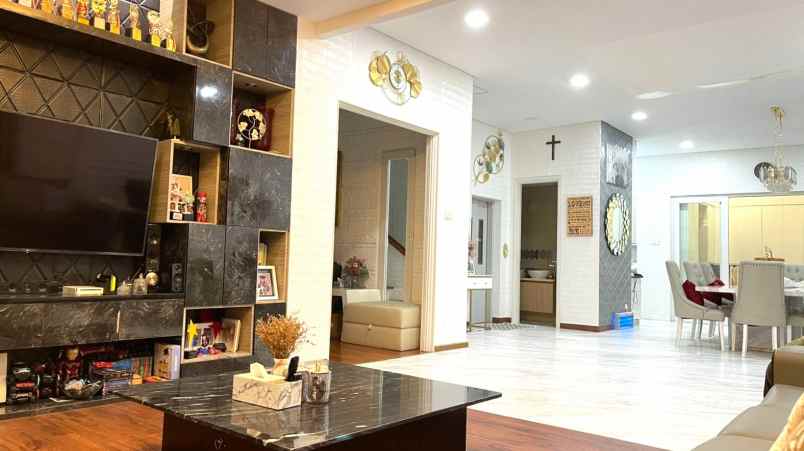 dijual rumah springhill golf residence