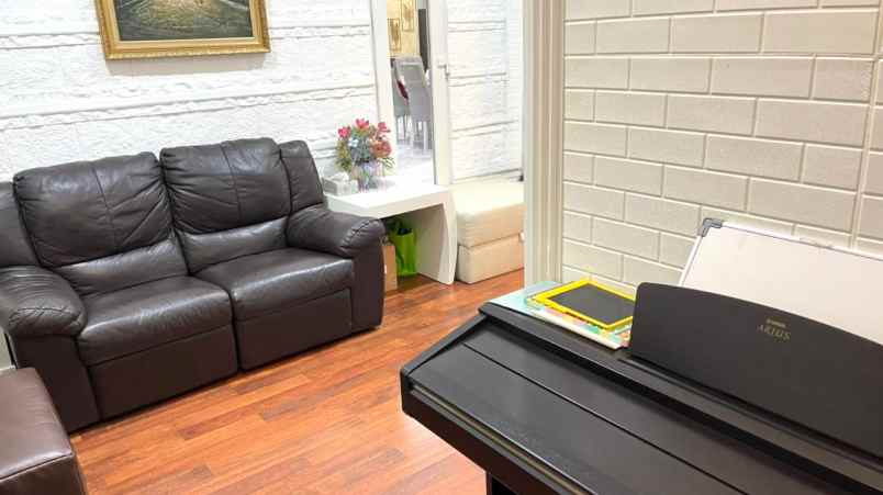 dijual rumah springhill golf residence