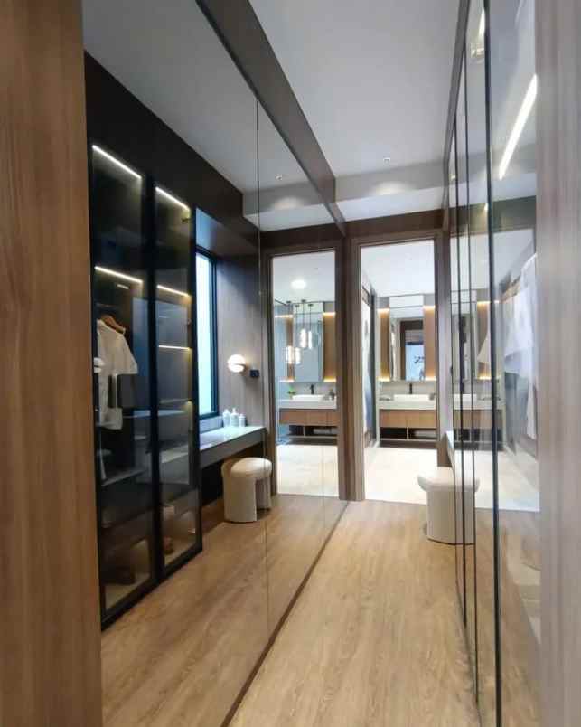 dijual rumah sultan di summarecon bandung