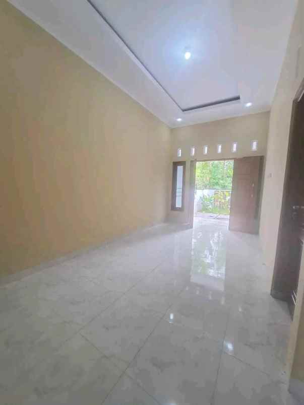 dijual rumah sumberharjo