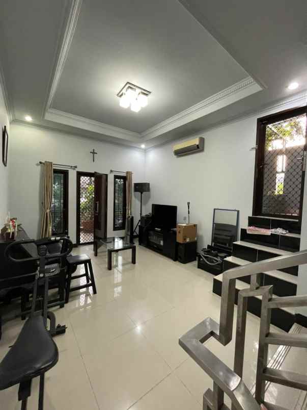 dijual rumah sunter dki