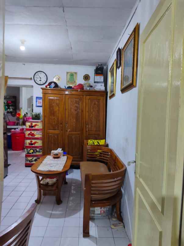 dijual rumah taman harapan baru