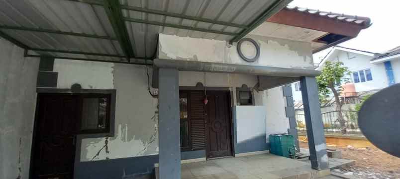 dijual rumah taman harapan baru