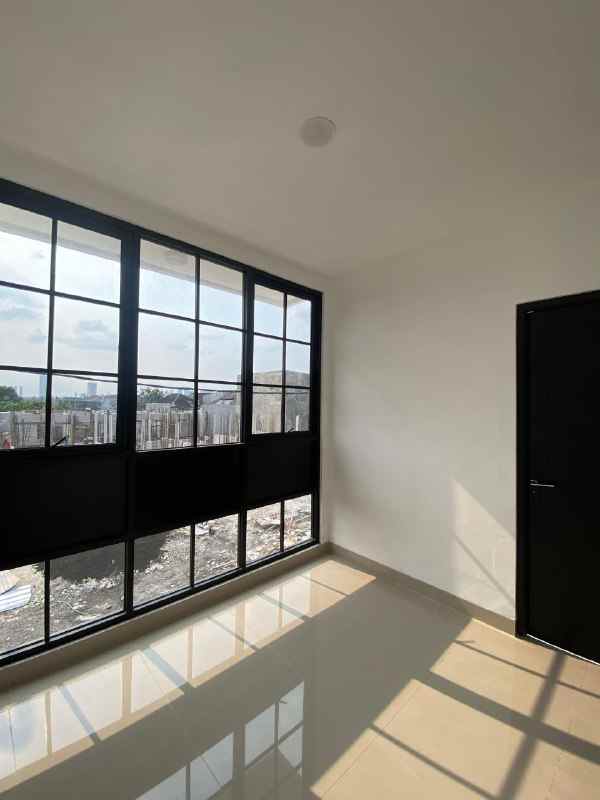 dijual rumah taman jivva