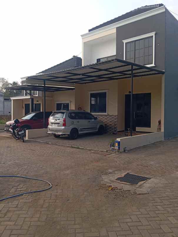 dijual rumah tanpa dp di poros tlogowaru kota malang