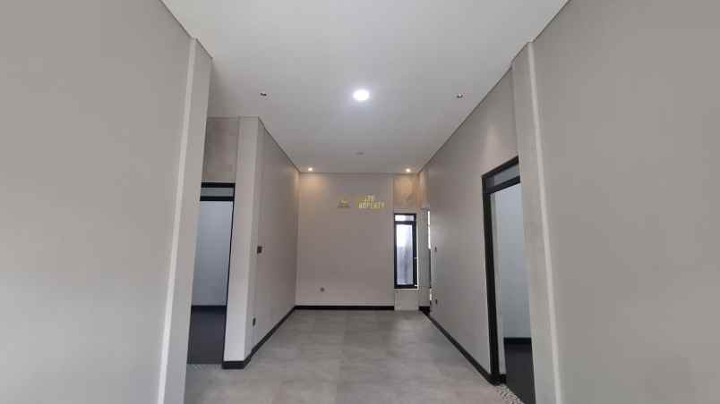 dijual rumah tirtomartani