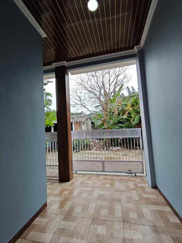 dijual rumah villa gading harapan 3