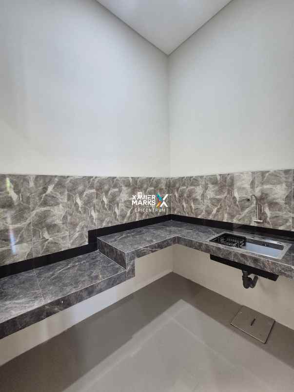 dijual rumah villa kalijudan