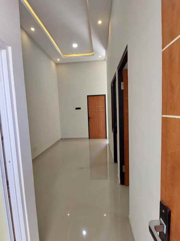 dijual rumah wadungasih buduran