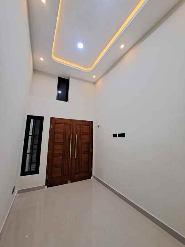 dijual rumah wadungasih buduran