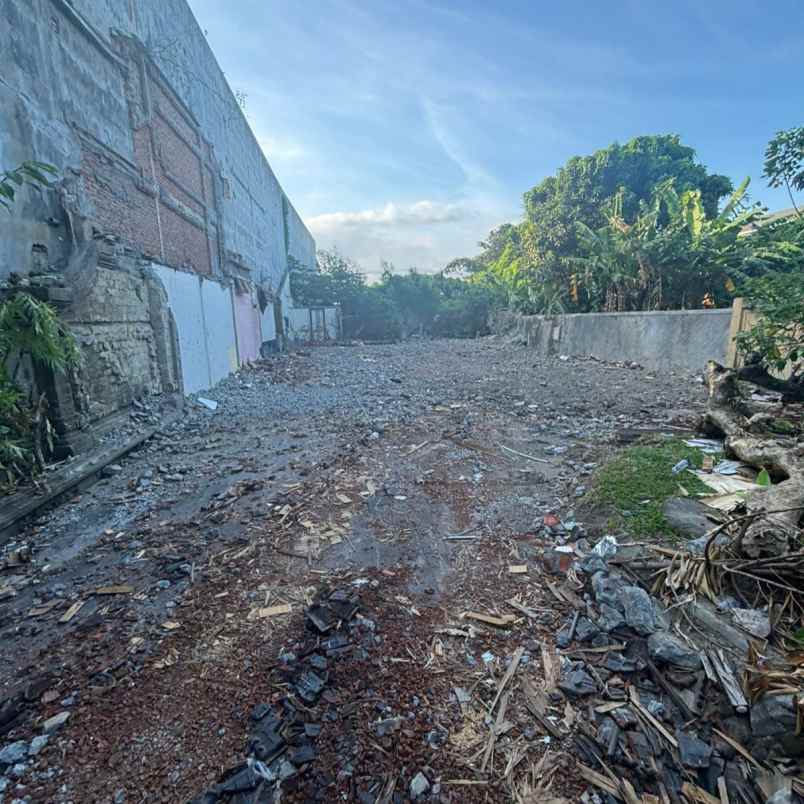 dijual tanah bung tomo gatsu barat