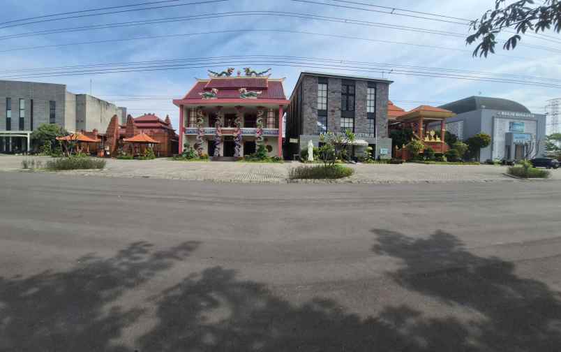 dijual tanah jalan royal residence