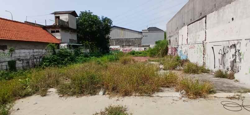 dijual tanah jalan veteran gresik
