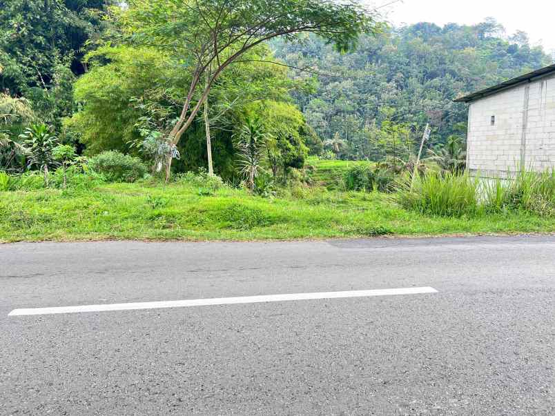 dijual tanah jenawi karanganyar