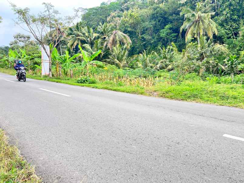 dijual tanah jenawi karanganyar