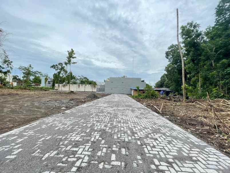 dijual tanah jl kaliurang