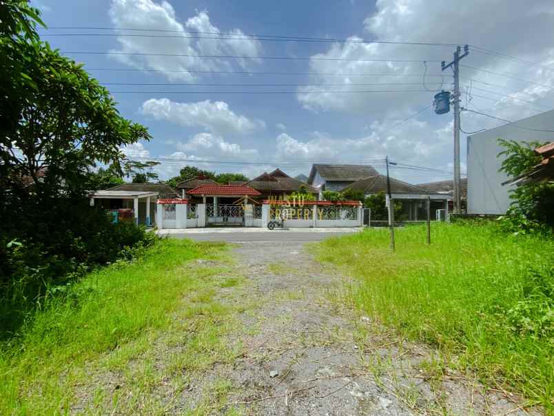 dijual tanah purwomartani kalasan