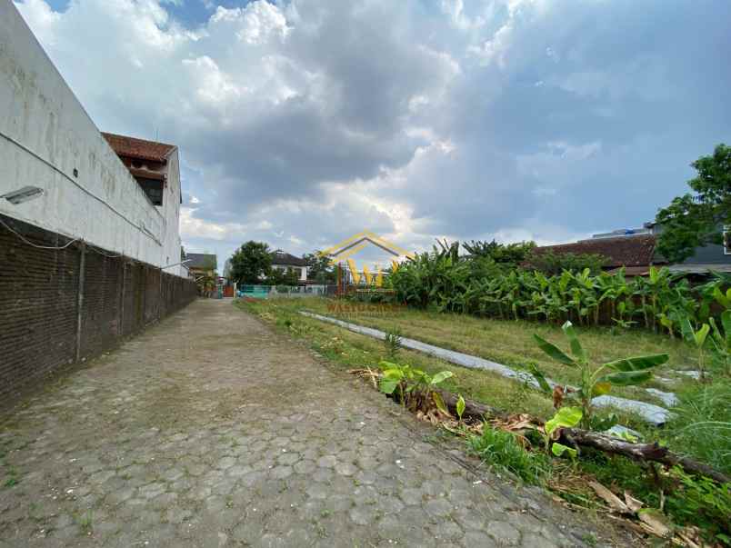 dijual tanah shm pekarangan di maguwoharjo