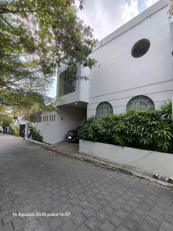 dijual villa berawa canggu bali