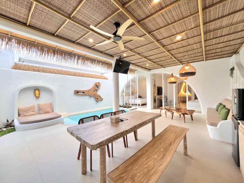 dijual villa jalan raya uluwatu pecatu