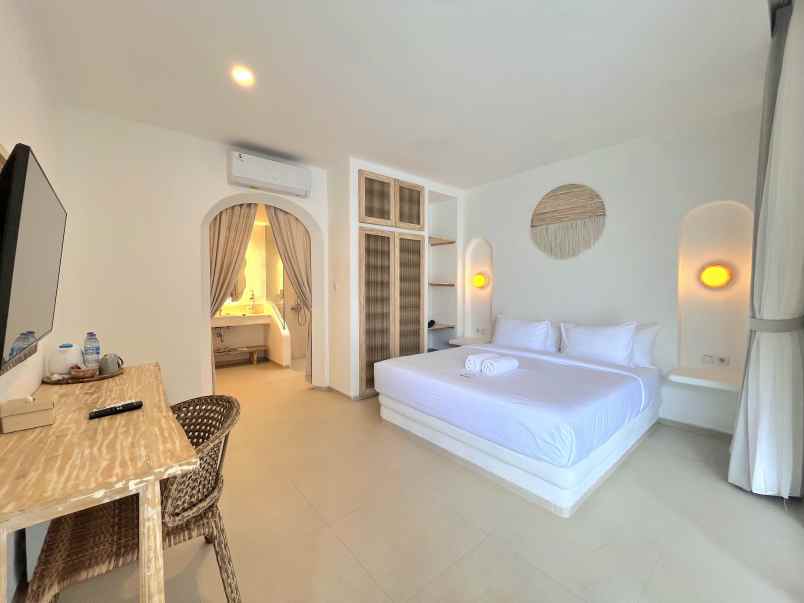 dijual villa jalan raya uluwatu pecatu