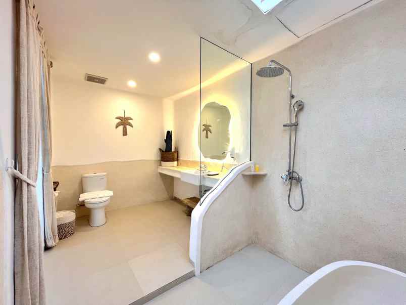 dijual villa jalan raya uluwatu pecatu