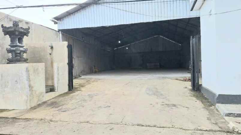 dikontrakkan gudang jalan cargo denpasar bali