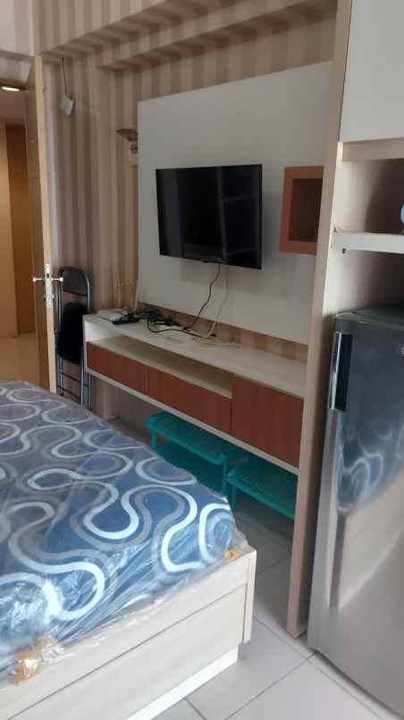 disewakan apartemen educity tower yale lantai 28
