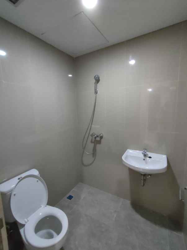 disewakan apartemen grand dharmahusada lagoon