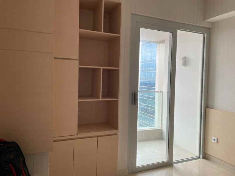 disewakan apartemen one icon residence