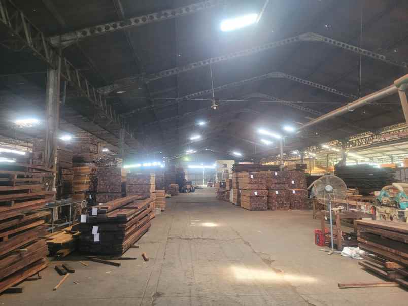 disewakan gudang di jalan raya surabaya barat