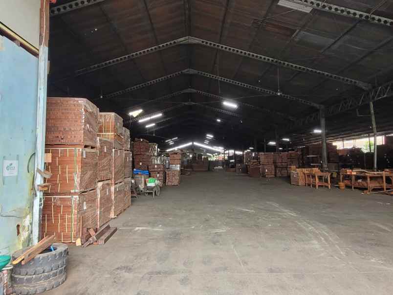disewakan gudang di jalan raya surabaya barat