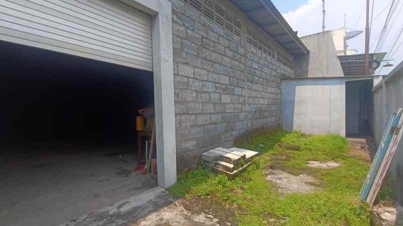 disewakan gudang selangkah raya kenjeran di setro