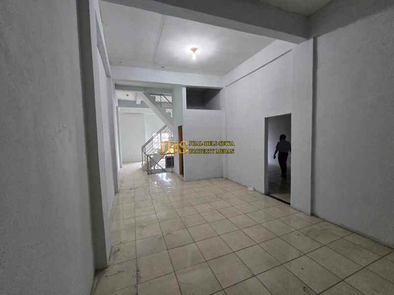 disewakan ruko gudang kantor disewakan 2 unit ruko