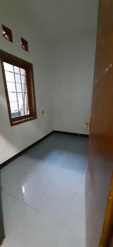 disewakan ruko gudang kantor jl sulaksana sayap terusan