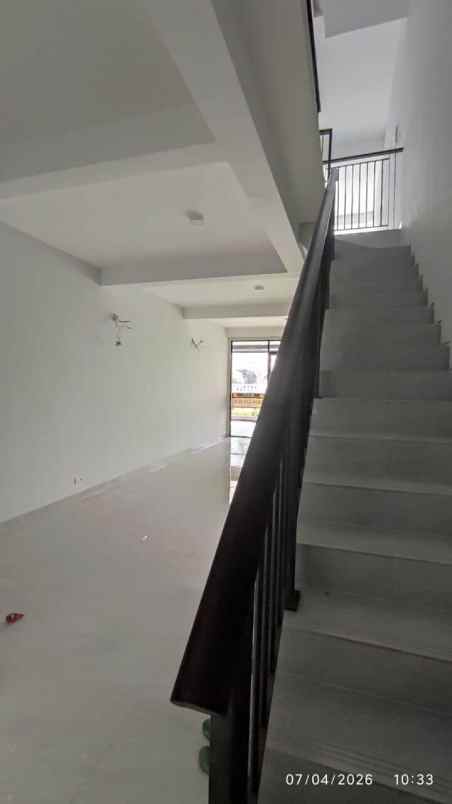 disewakan ruko gudang kantor ruko beverly pakuwon city