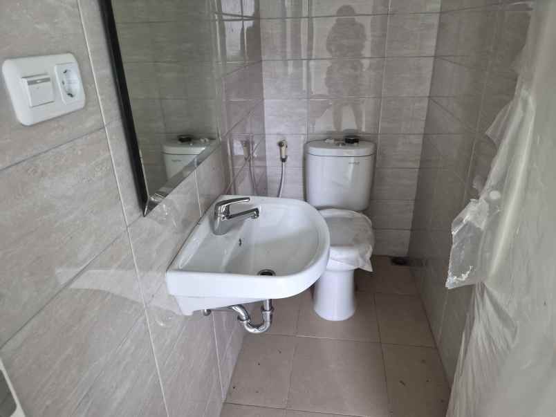disewakan rumah cikupa tangerang