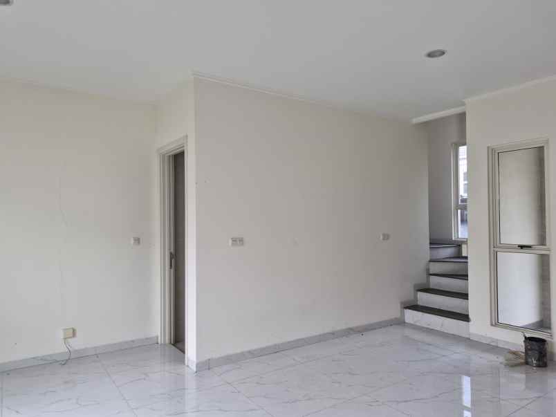 disewakan rumah cikupa tangerang