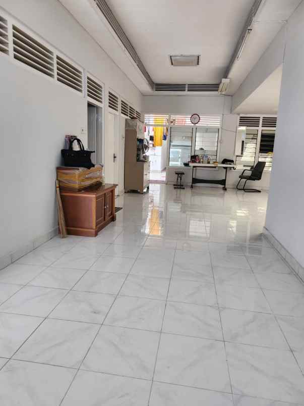 disewakan rumah duri pulo gambir jakarta pusat