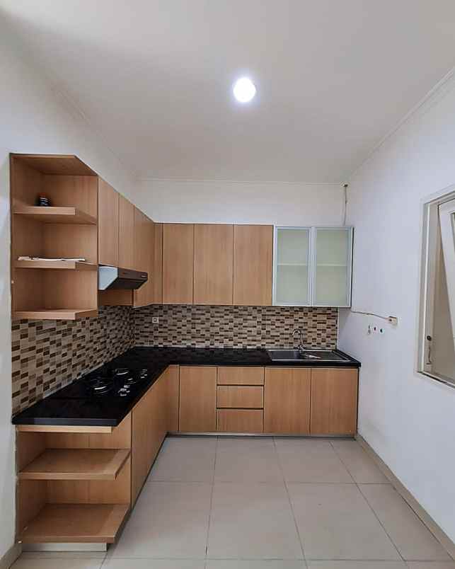 disewakan rumah gading serpong pondok