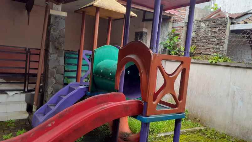 disewakan rumah jl dr angka karangjengkol