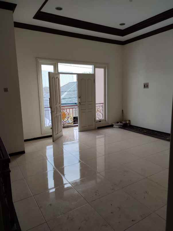 disewakan rumah klampis