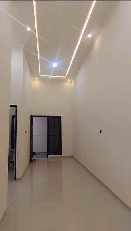 disewakan rumah medokan sawah